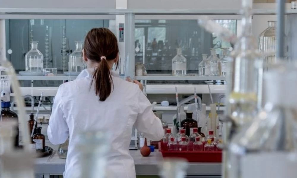 Κορονοϊός - Κολχικίνη: Ποιες άλλες χώρες ακολουθούν την πρόταση της Ελλάδας